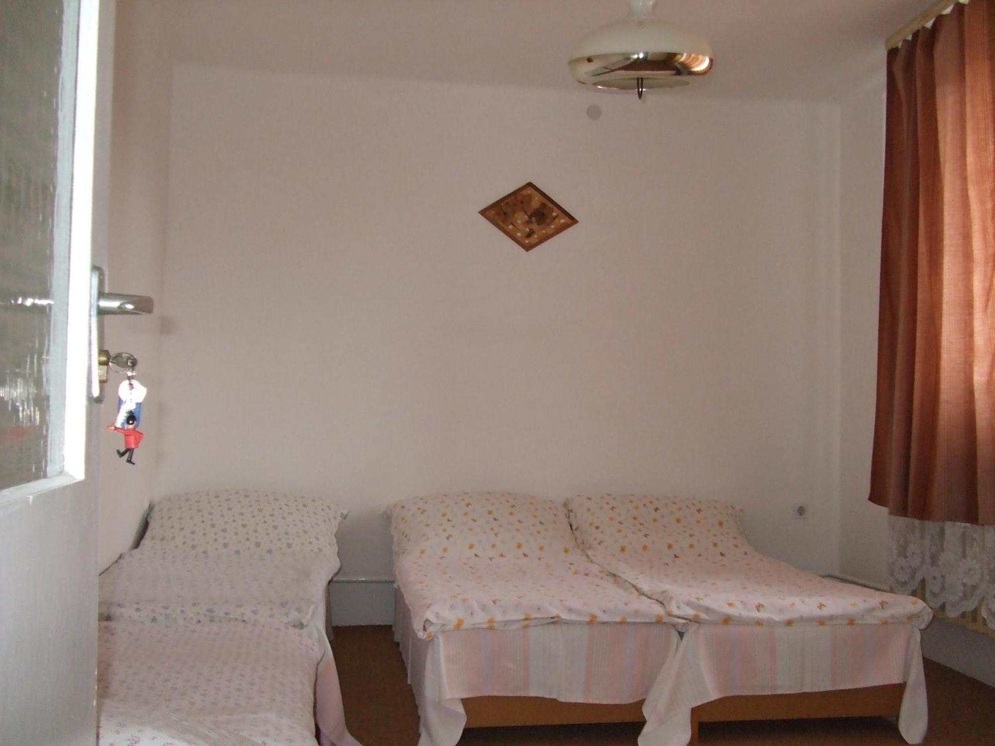 Ferienwohnung Napfeny Vendeghaz Miskolc Exterior foto