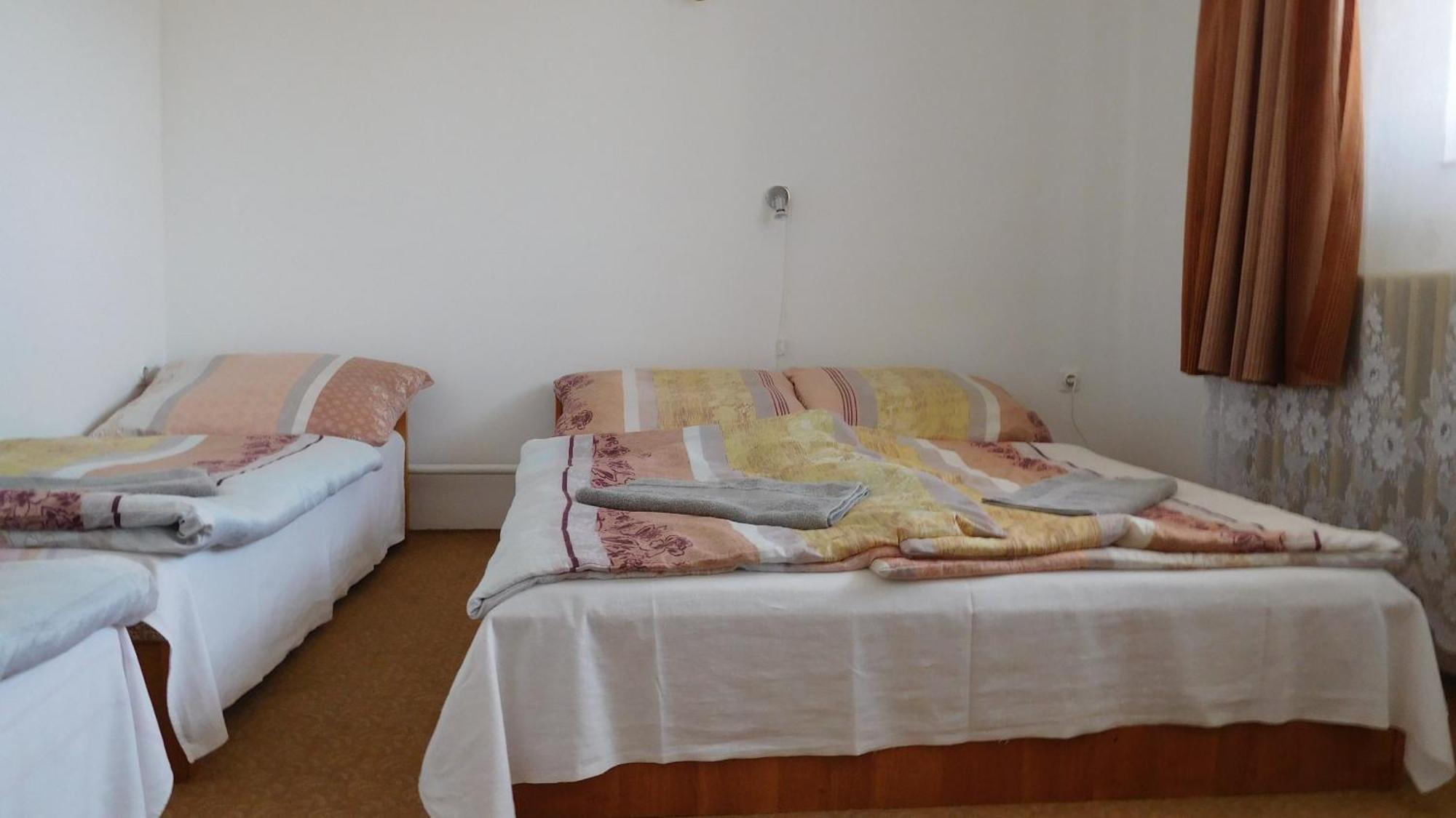 Ferienwohnung Napfeny Vendeghaz Miskolc Exterior foto